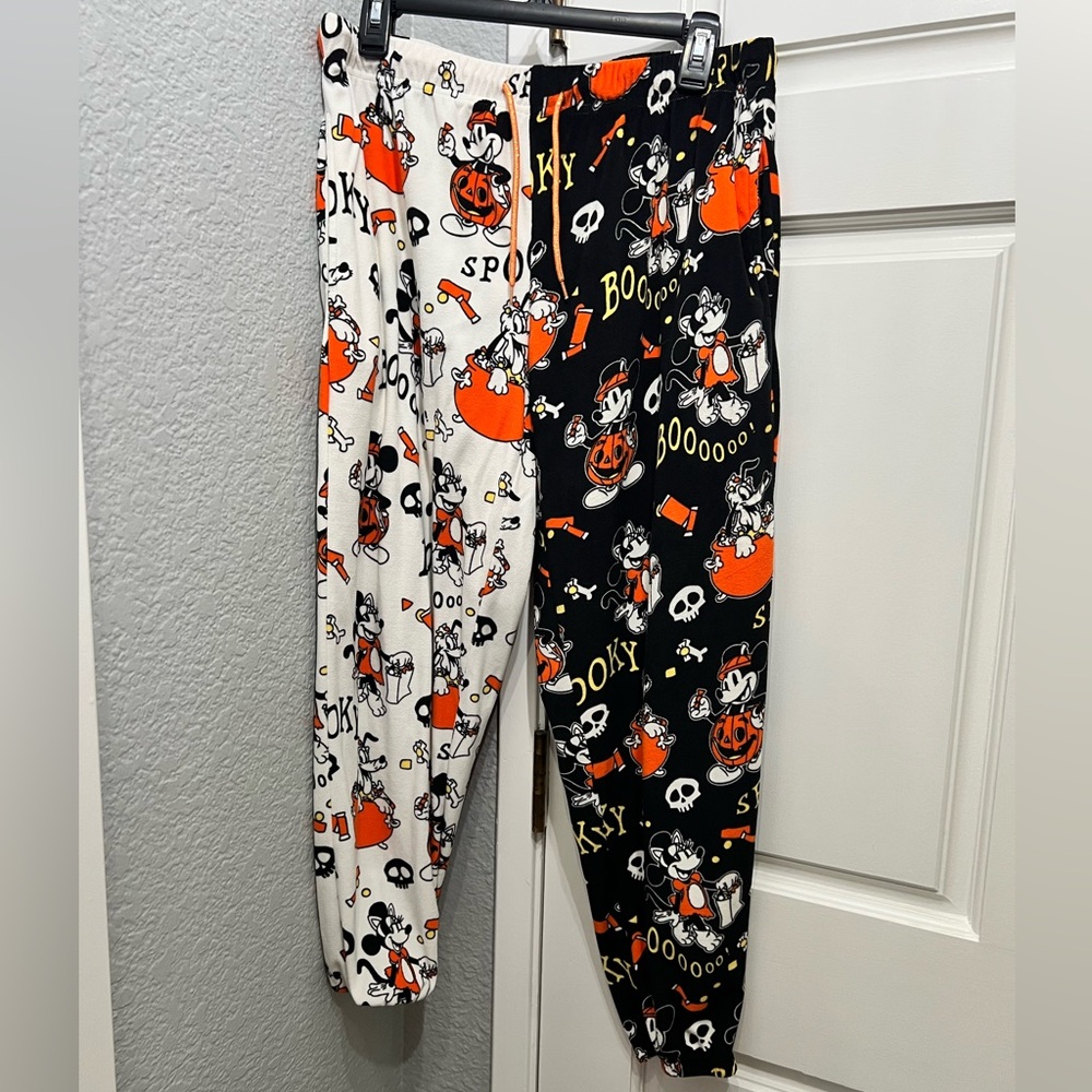 Disney Mickey Mouse Halloween lounge/sleep pant